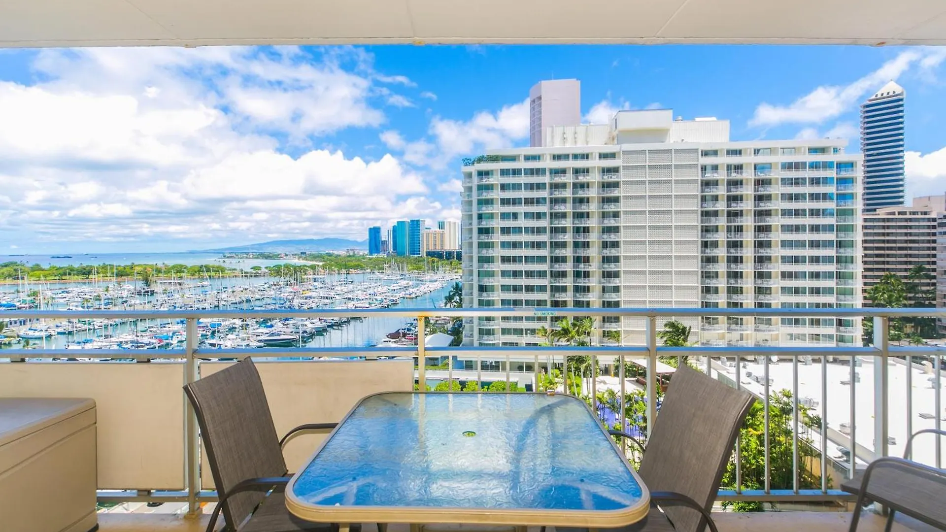 Ilikai Tower 1033 Yacht Harbor View 1Br Apartment Honolulu United States